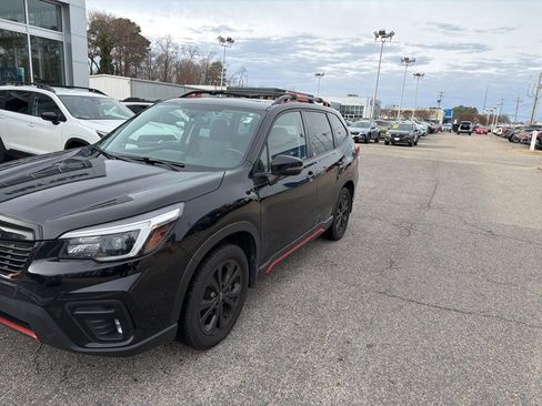 Used 2021 Subaru Forester Sport image 3
