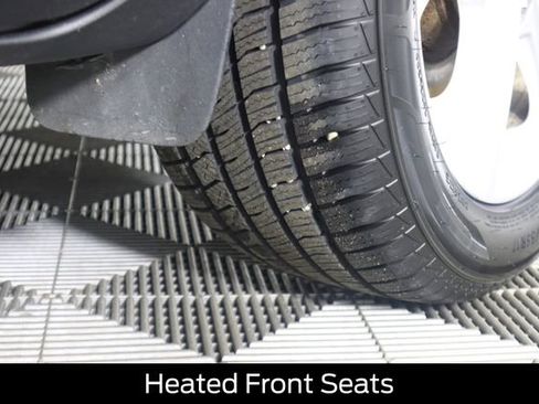 Used 2017 Ford Escape SE w/ SE Cold Weather Package image 18