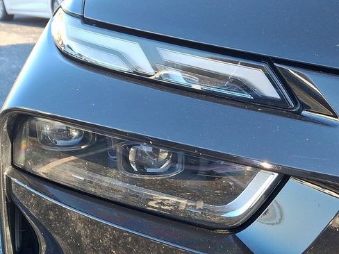 Certified 2025 BMW X7 xDrive40i image 9