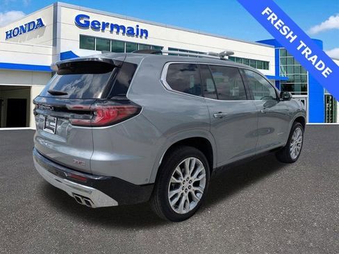 Used 2024 GMC Acadia Denali w/ Super Cruise Package image 5