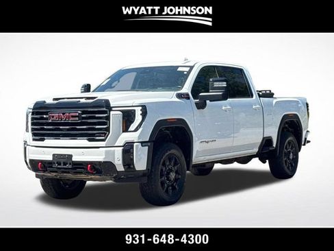 Used 2025 GMC Sierra 2500 AT4 AWD/4WD image 1