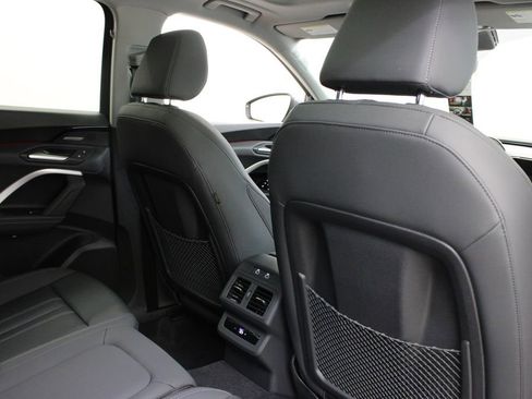 New 2025 Audi Q5 Premium Plus image 19