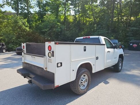 Used 2016 Chevrolet Silverado 2500 W/T w/ WT Convenience Package RWD image 3