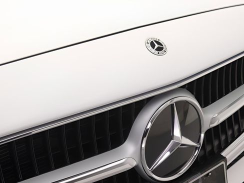 Certified 2023 Mercedes-Benz C 300 Sedan image 25