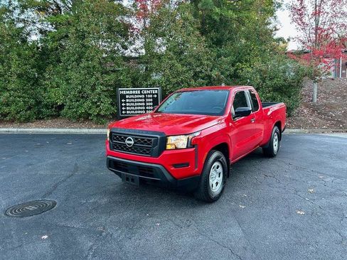 Used 2022 Nissan Frontier S w/ Technology Package RWD image 3