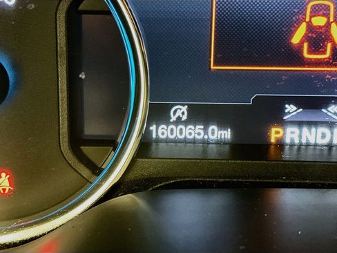 Used 2019 Ford Expedition Limited w/ Equipment Group 302A AWD/4WD image 19