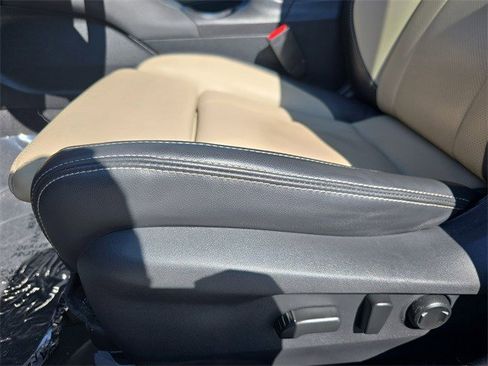 Used 2021 Subaru Outback Limited w/ Popular Package #2 image 28