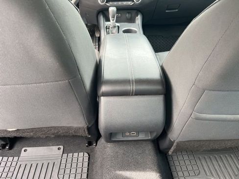 Used 2022 Nissan Altima 2.5 SV image 15