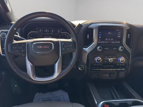 Used 2021 GMC Sierra 1500 SLT w/ SLT Premium Plus Package AWD/4WD image 19