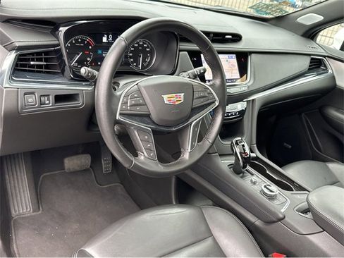 Certified 2024 Cadillac XT5 Premium Luxury image 27