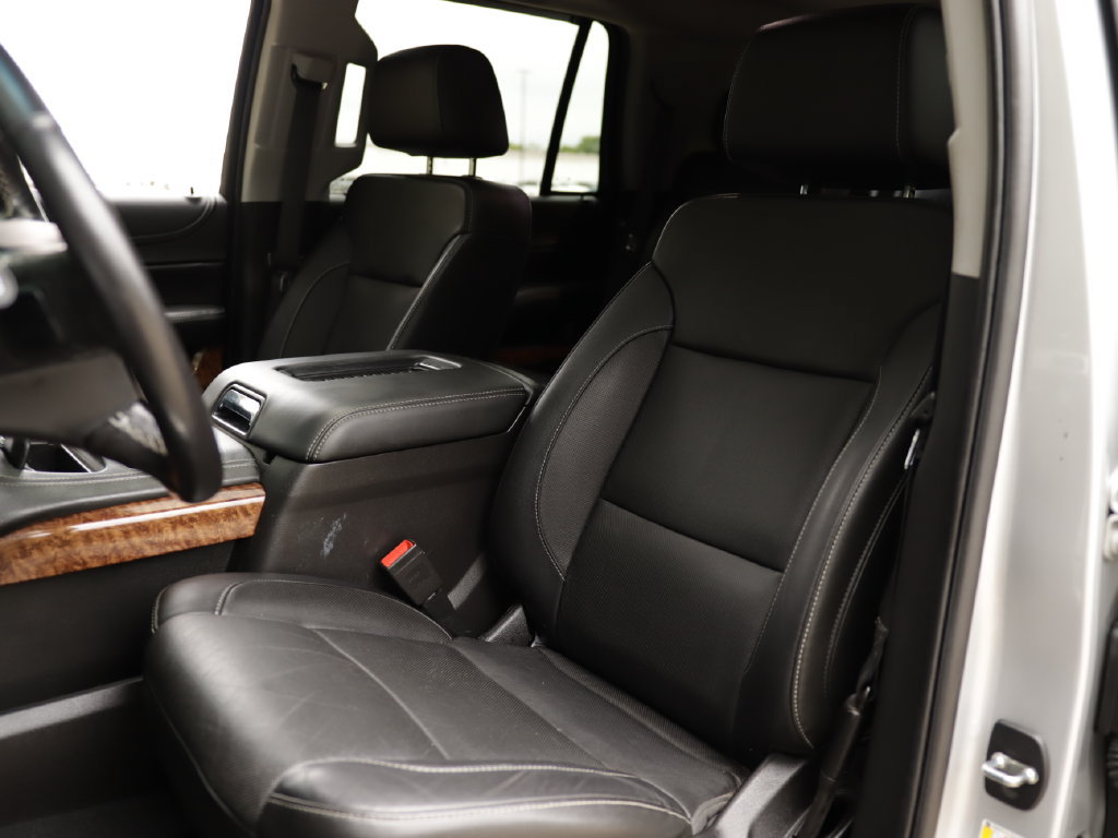 Used 2019 Chevrolet Tahoe Premier AWD/4WD image 24