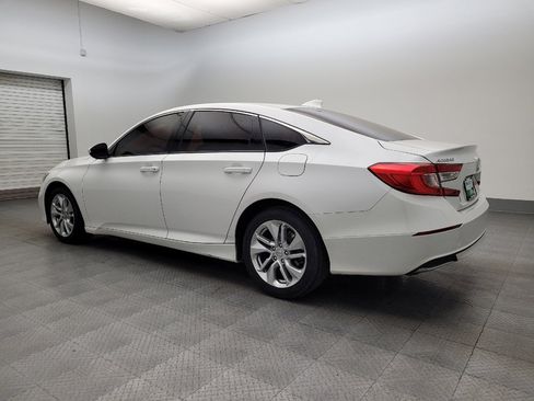 Used 2018 Honda Accord LX image 3