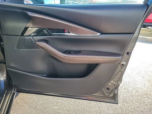 Used 2025 MAZDA CX-30 AWD 2.5 S w/ Premium Package image 22