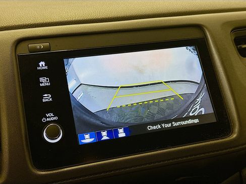 Used 2021 Honda HR-V Sport image 22