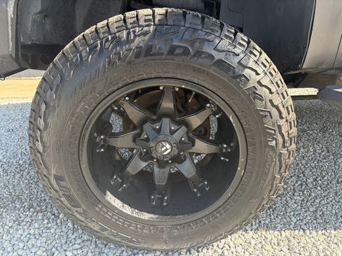 Used 2011 GMC Sierra 3500 Denali AWD/4WD image 10