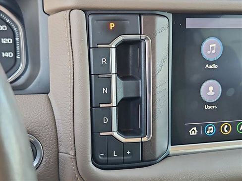 Used 2021 GMC Yukon XL Denali w/ Denali Premium Package AWD/4WD image 12