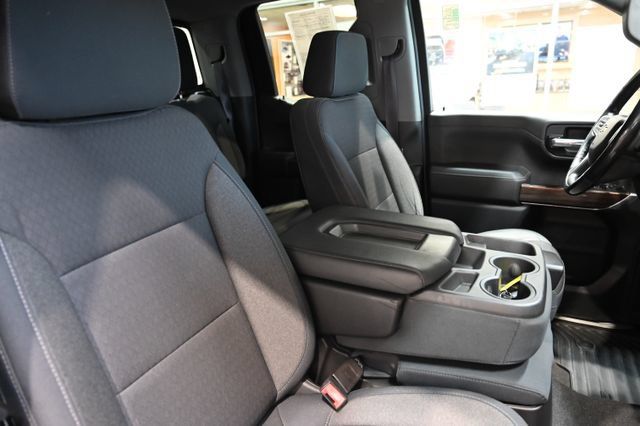 Used 2019 Chevrolet Silverado 1500 LT w/ All-Star Edition AWD/4WD image 9