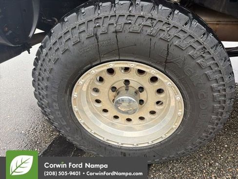 Used 2021 Toyota Tacoma TRD Off-Road image 11