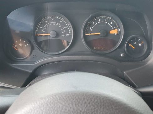 Used 2014 Jeep Patriot High Altitude image 11