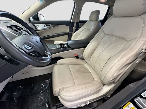 Used 2016 Lincoln MKX Reserve image 11