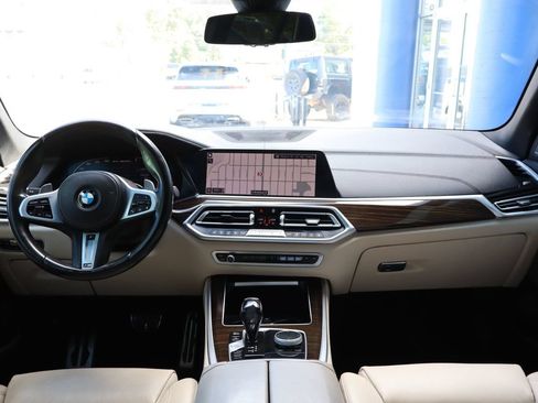 Used 2020 BMW X5 M50i w/ Premium Package AWD/4WD image 13