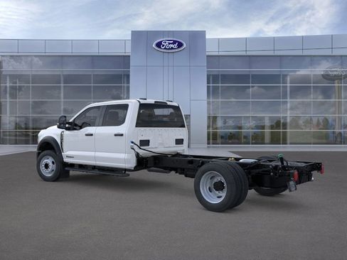 New 2025 Ford F550 4x4 Crew Cab Super Duty image 4