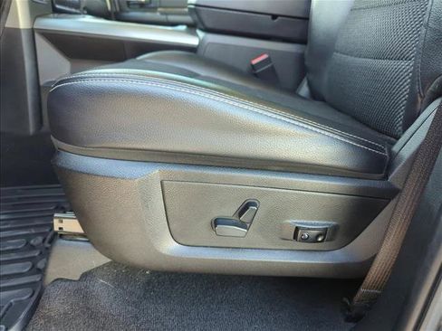 Used 2017 RAM 1500 Sport w/ Convenience Group image 10