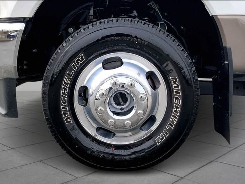 Used 2022 Ford F350 King Ranch w/ King Ranch Ultimate Package image 11