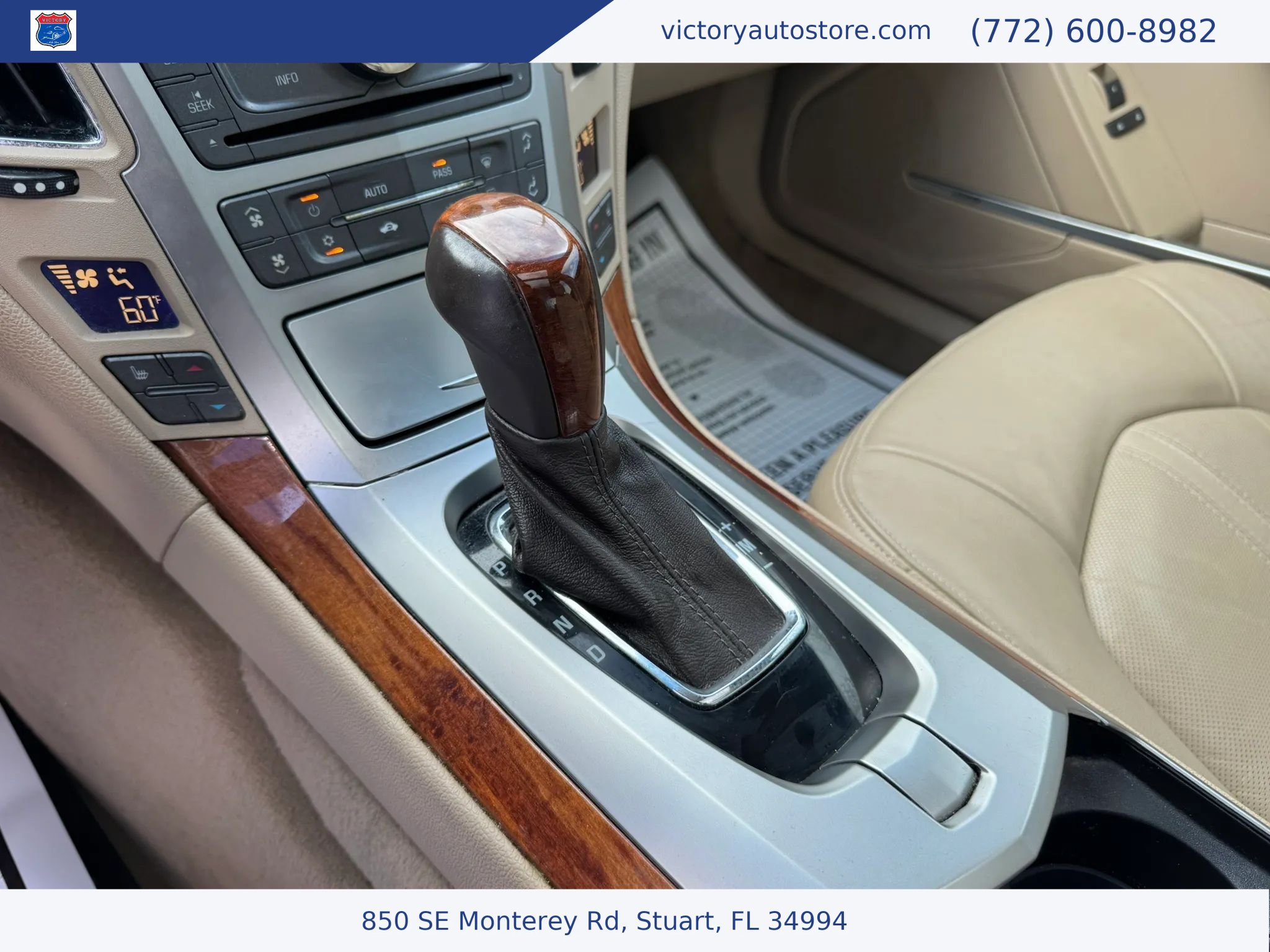 Used 2010 Cadillac CTS Luxury RWD image 29
