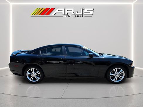 Used 2012 Dodge Charger SXT Plus AWD/4WD image 4