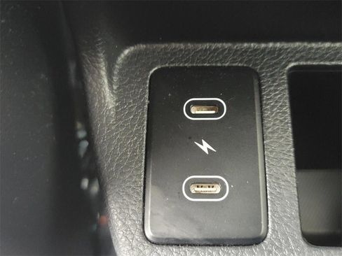 Used 2024 Kia Seltos EX image 30