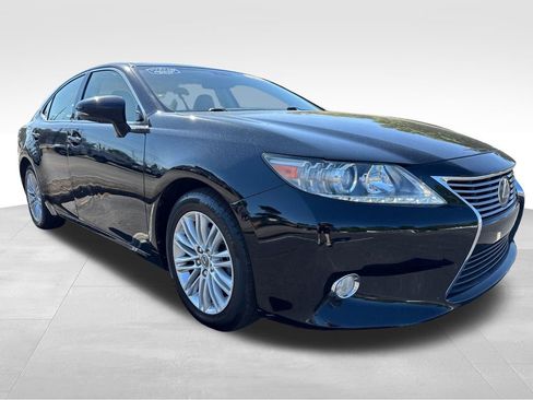 Used 2013 Lexus ES 350 w/ Luxury Pkg image 8