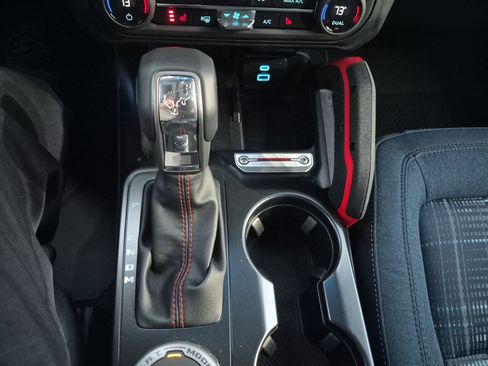 New 2025 Ford Bronco Heritage Edition image 31