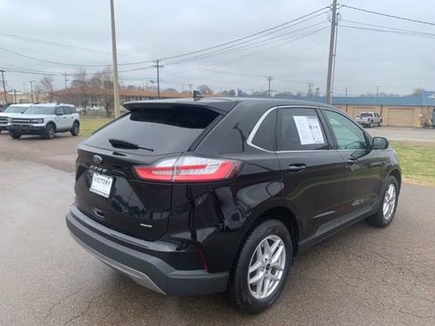 Used 2024 Ford Edge SEL image 7
