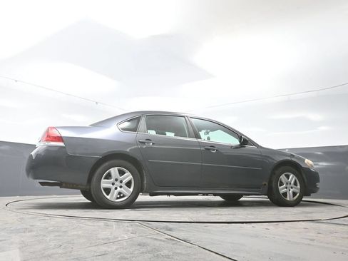 Used 2010 Chevrolet Impala LS FWD image 21
