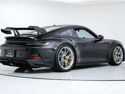 Used 2022 Porsche 911 GT3 image 3