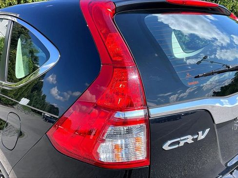 Used 2015 Honda CR-V LX image 34