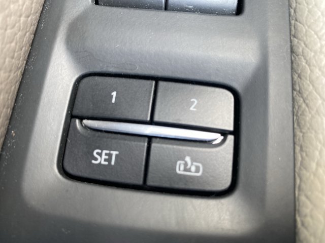 Used 2021 GMC Yukon XL Denali AWD/4WD image 20