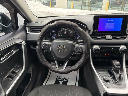 Used 2024 Toyota RAV4 XLE w/ Convenience Package image 25