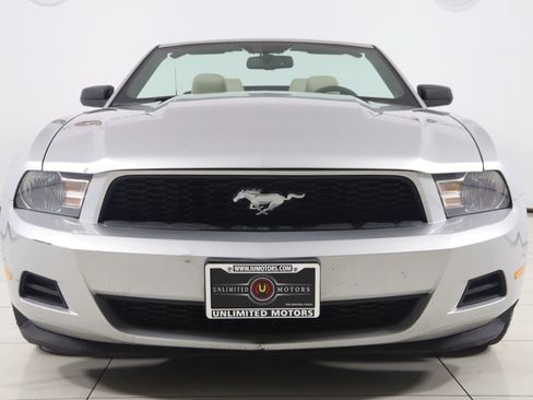 Used 2011 Ford Mustang Premium w/ 201A Rapid Spec Order Code RWD image 6