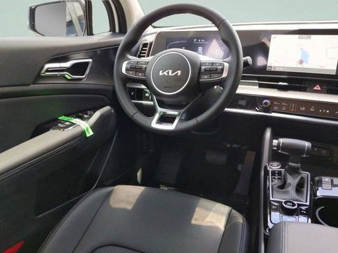 Used 2023 Kia Sportage EX FWD image 13