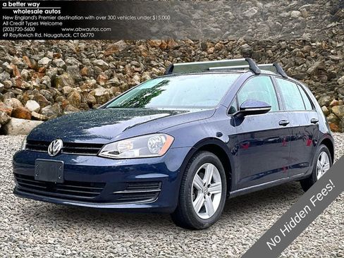 Used 2017 Volkswagen Golf Wolfsburg Edition FWD image 1