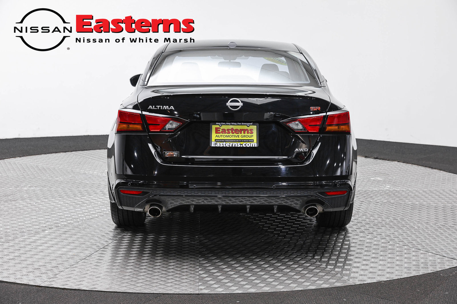 Used 2025 Nissan Altima 2.5 SR AWD/4WD image 6