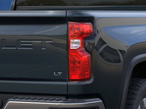 New 2026 Chevrolet Silverado 2500 LT AWD/4WD image 11