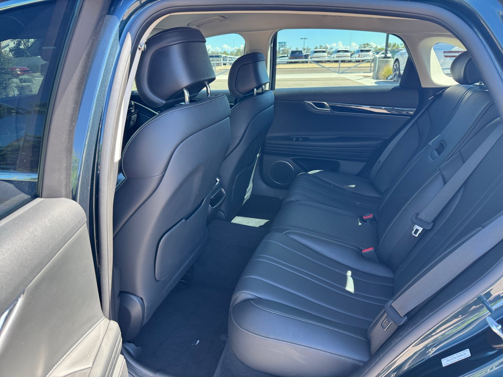 Used 2023 Genesis G80 2.5T AWD/4WD image 17