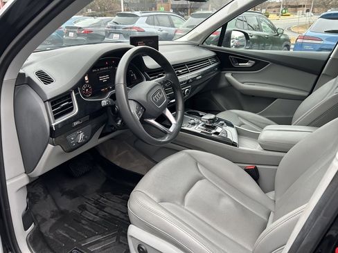 Used 2019 Audi Q7 3.0T Premium Plus w/ Premium Plus Package image 9