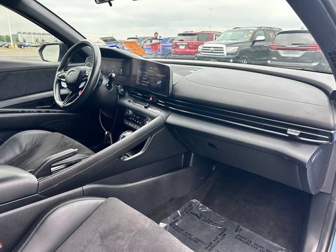 Used 2022 Hyundai Elantra N FWD image 10