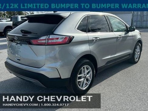 Used 2023 Ford Edge SEL image 3