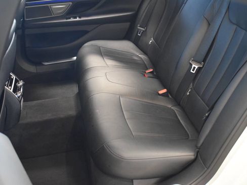 Used 2016 BMW 740i image 63