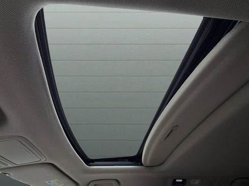 Used 2016 Honda Odyssey EX-L image 25